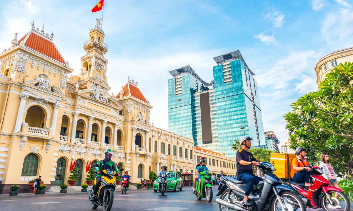 Low-Cost Vietnam Airlines Flights from Oslo to Ho Chi Minh City | Book Now